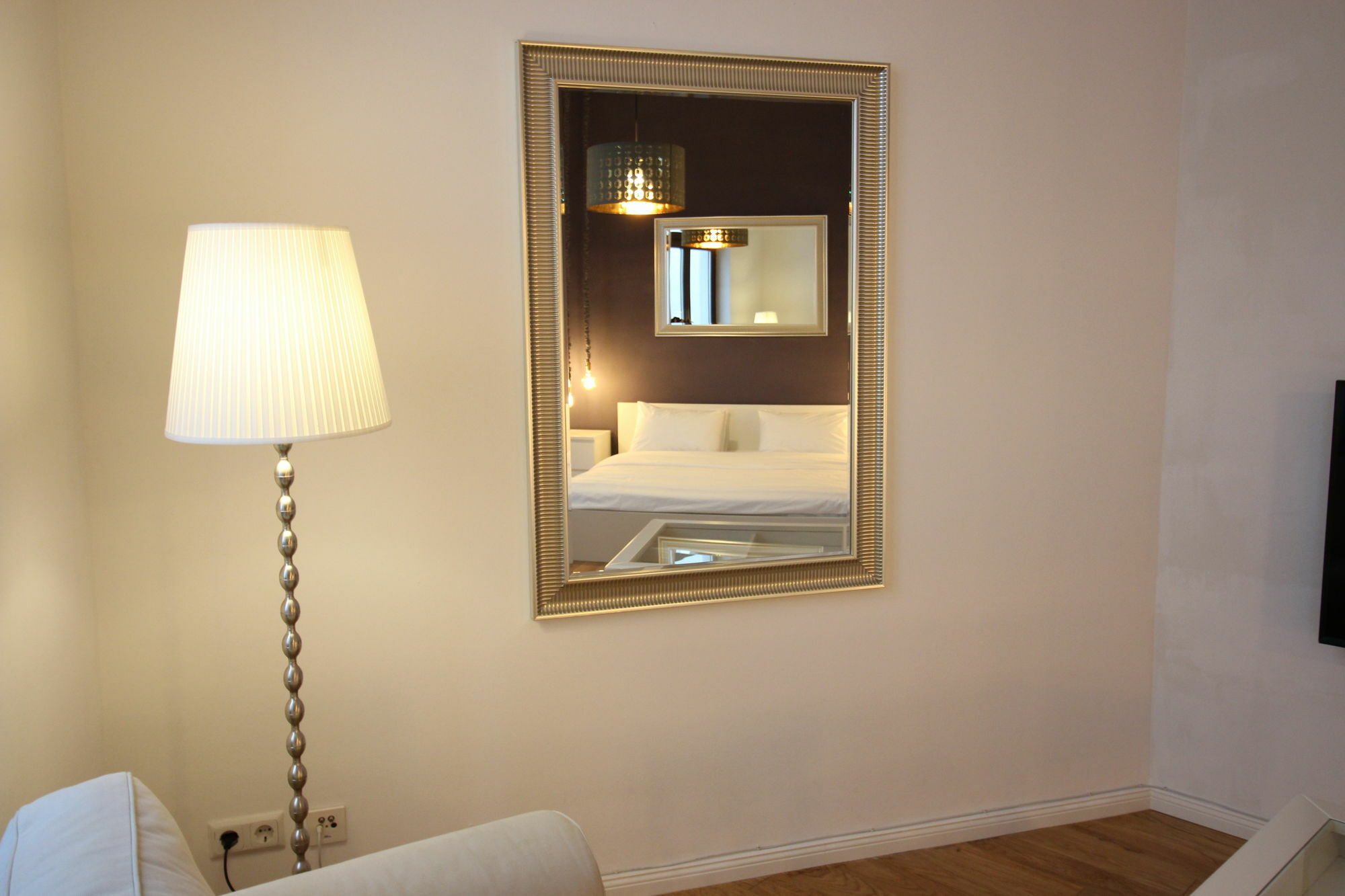 Premium Apartment In The Heart Of Кёльн Экстерьер фото
